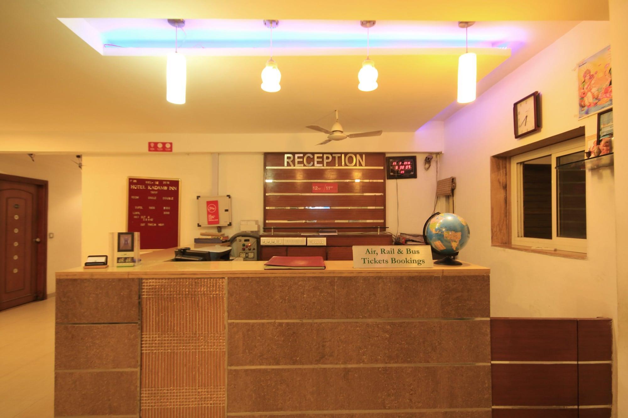 Fabhotel Kadamb Inn Ahmadabad Zewnętrze zdjęcie