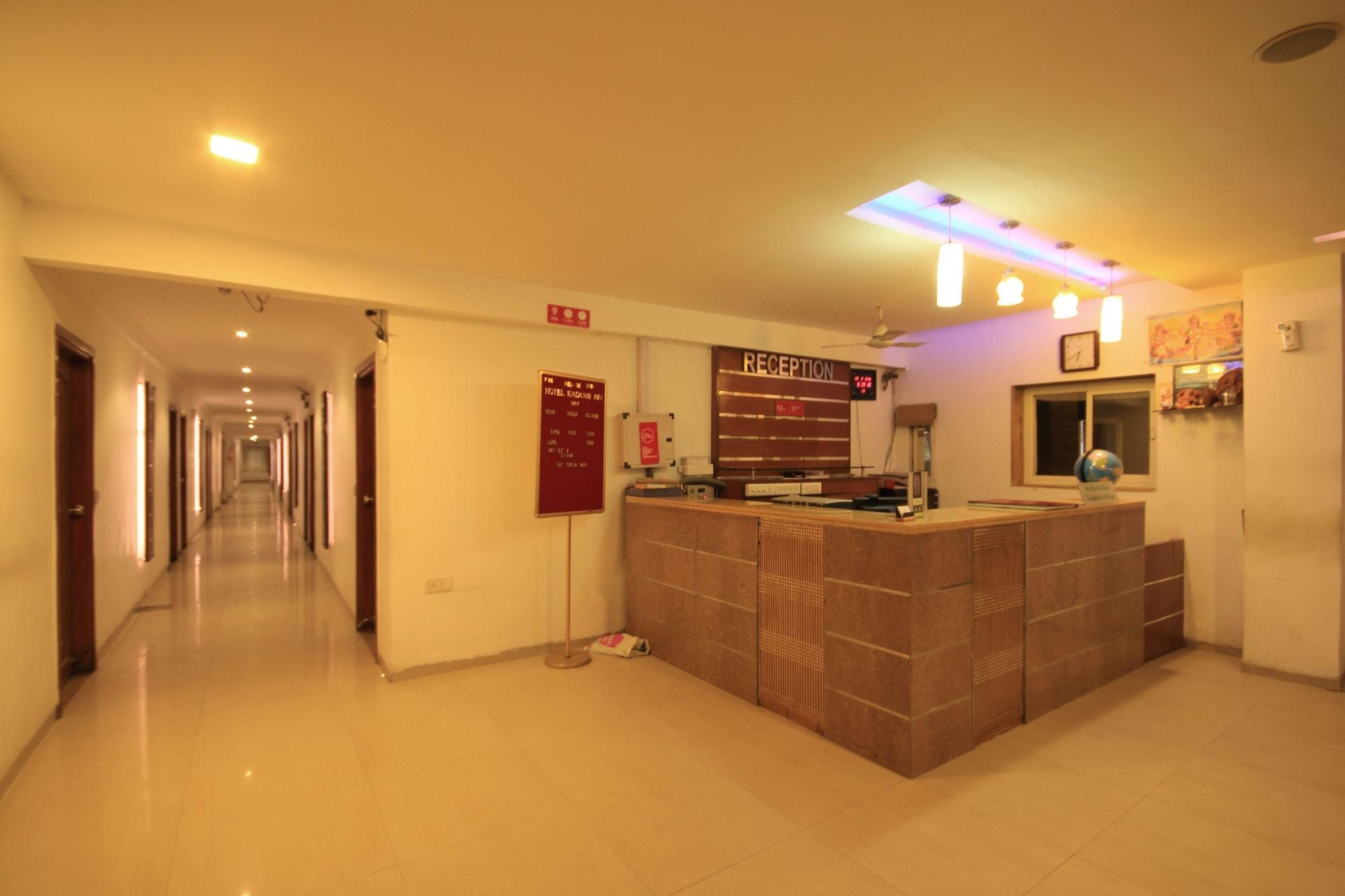 Fabhotel Kadamb Inn Ahmadabad Zewnętrze zdjęcie