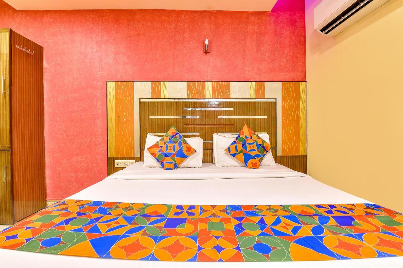 Fabhotel Kadamb Inn Ahmadabad Zewnętrze zdjęcie